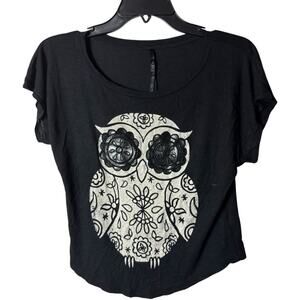 The Classic Women's Black and White Owl Graphic Short Sleeve Tee Sz XS